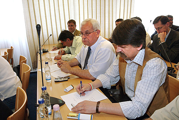 2006 – Harrach Péter és Kövér László még egyetértésben