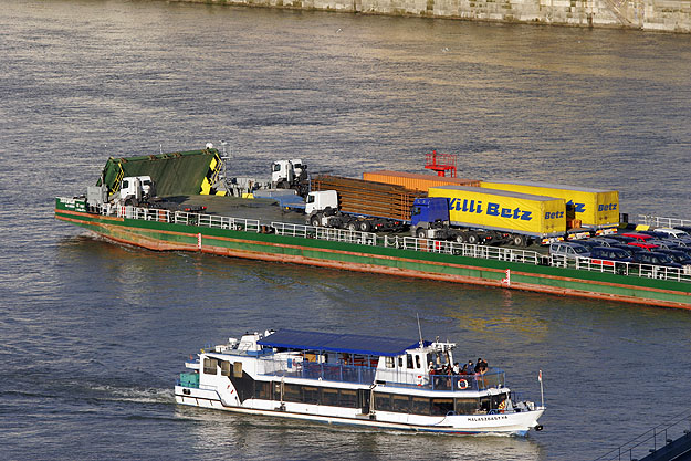 A belvízi hajózás ma csupán egy-két százalékát adja a magyarországi áruszállításnak