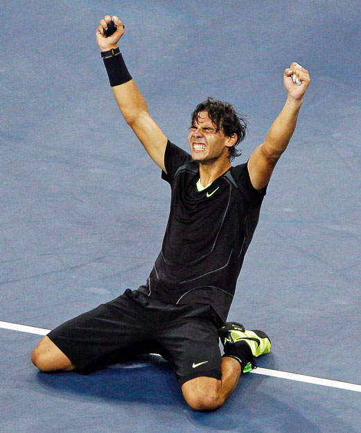 Felült a trónra. Rafael Nadal ünnepli újabb Grand Slam-győzelmét