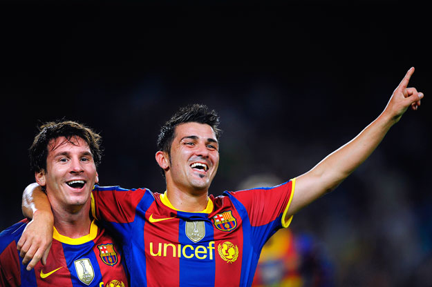 Gólszerzők egymás közt: Messi–Villa 2-1