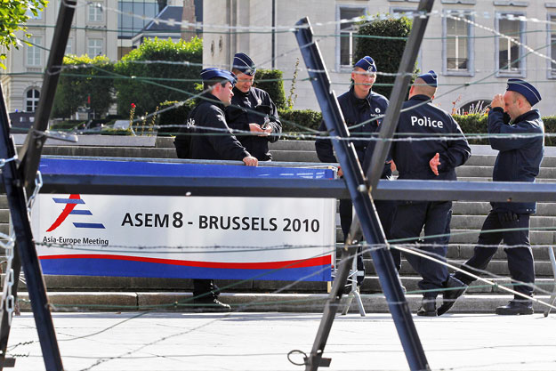 Fokozott biztonsági intézkedések a csúcs előtt Brüsszelben