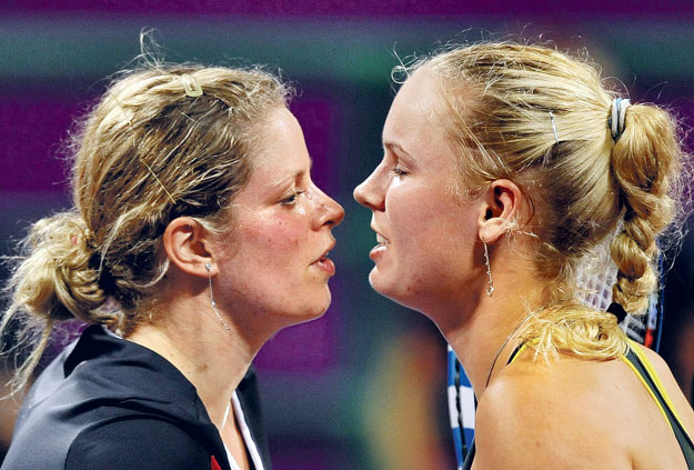 Clijsters és Wozniacki: puszi az elsőnek az elsőtől
