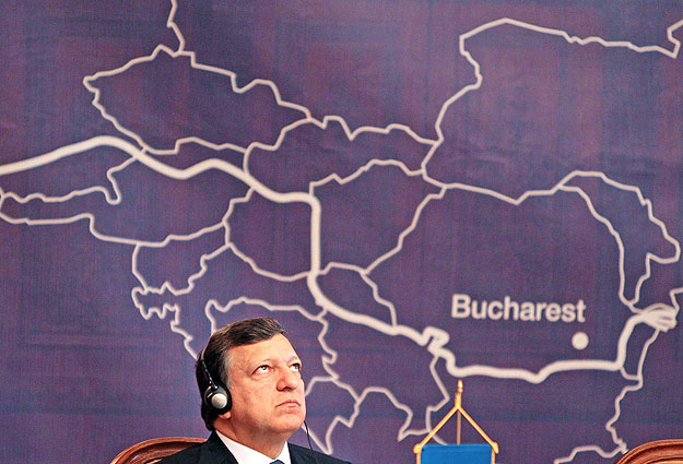 Stratégia kerestetik. José Manuel Barroso a bukaresti Duna-csúcson
