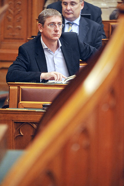 Gyurcsány Ferenc a parlamentben - Fogást keresnek rajta