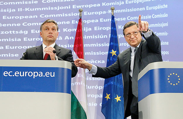 Orbán Viktor miniszterelnök és José Manuel Barroso, az Európai Bizottság elnöke a múlt heti „kihelyezett” kormányülés után