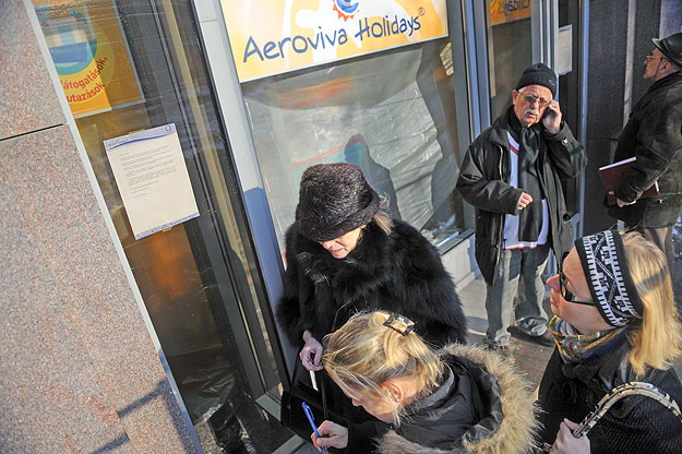 Zárt ajtókat találtak az Aeroviva utasai tegnap reggel