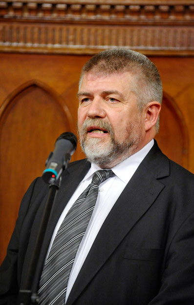 Izsák Balázs