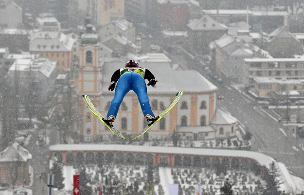 Ammann a város fölött