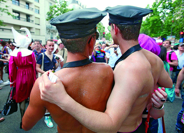 A Gay Pride felvonulás Párizsban