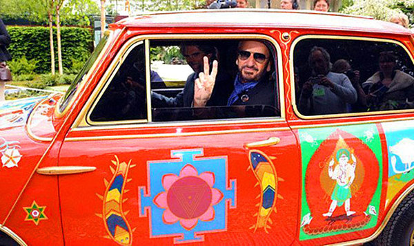 Beatles autók Minitől a Phantomig