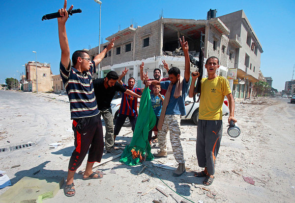 Győzött a forradalom Líbiában