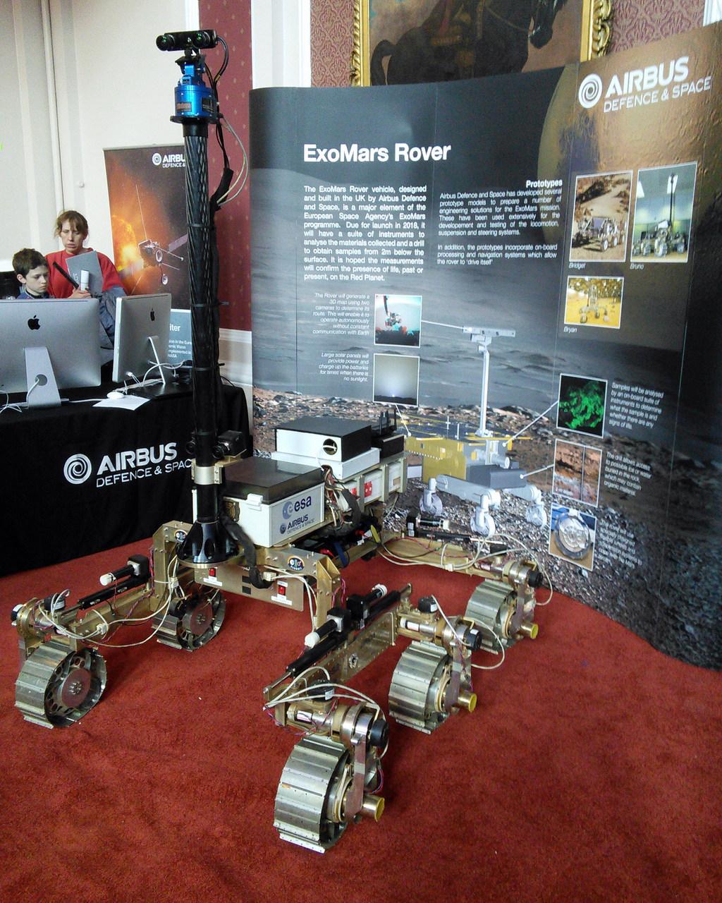 Az ExoMars terepjáró prototípusa a Cambridge Tudományos Fesztiválon