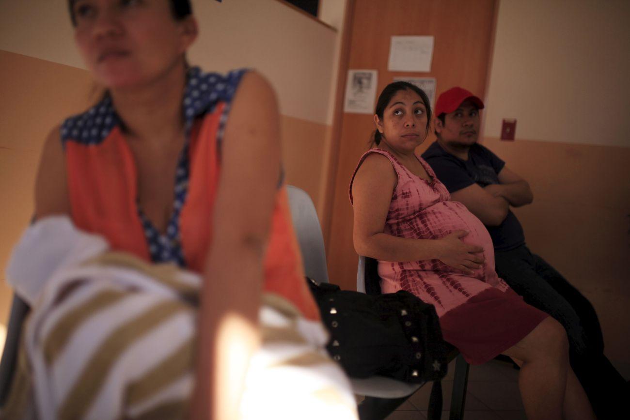 Várandósan El Salvadorban. Több mint 600 nőt ítéltek börtönre